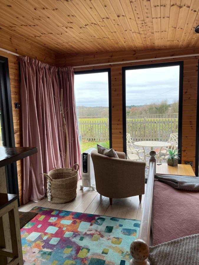 Self Contained Garden Studio With Stunning Views Сисингхерст Экстерьер фото